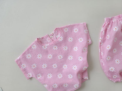 [PRE-ORDER] Daisy Check Top Bottom Set