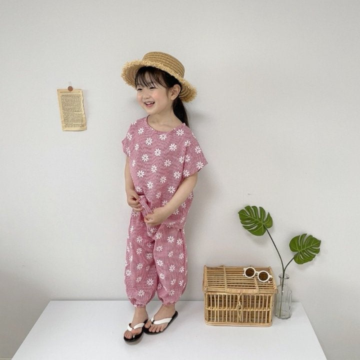 [PRE-ORDER] Daisy Check Top Bottom Set