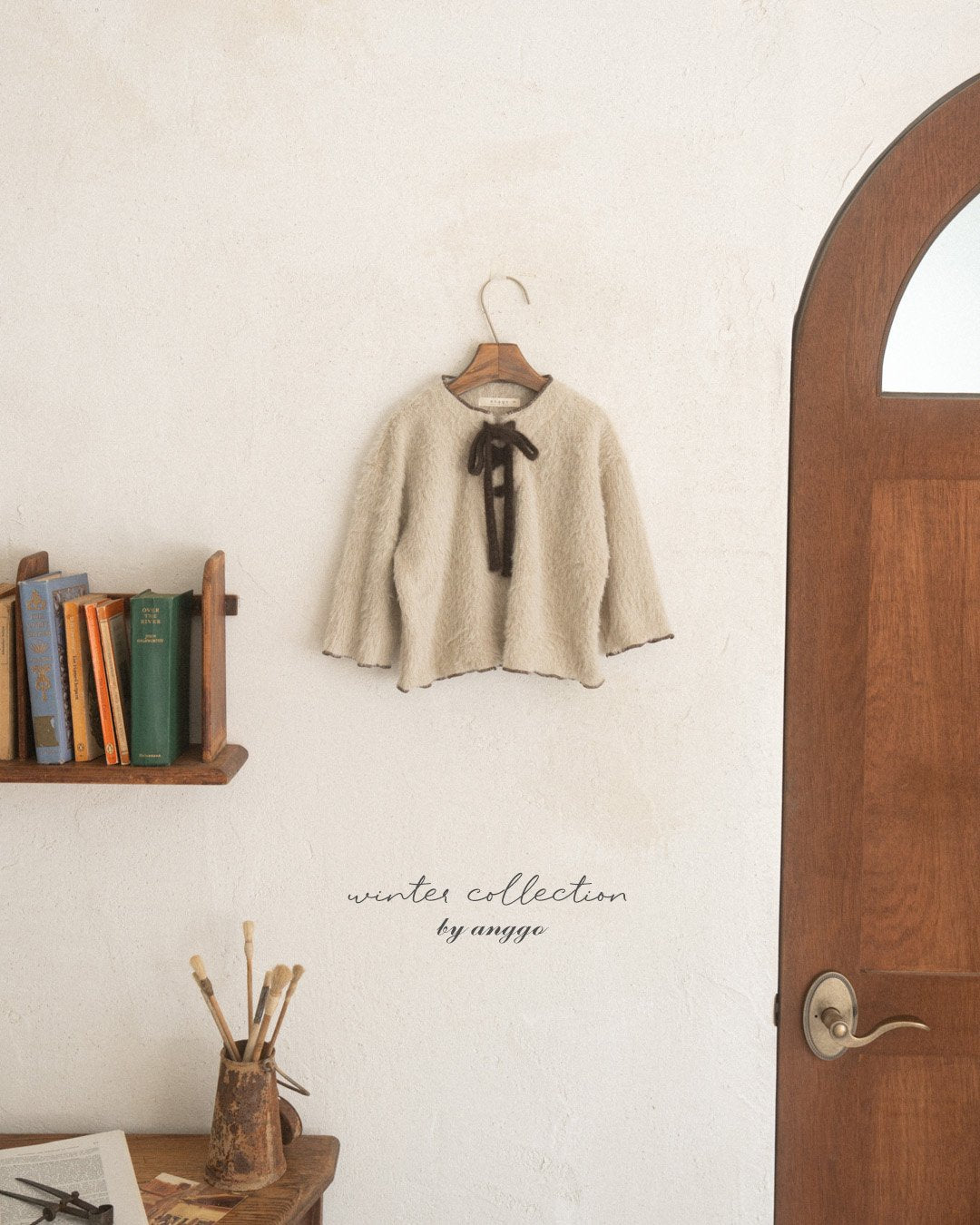 [PRE-ORDER] Latte Sweatshirts