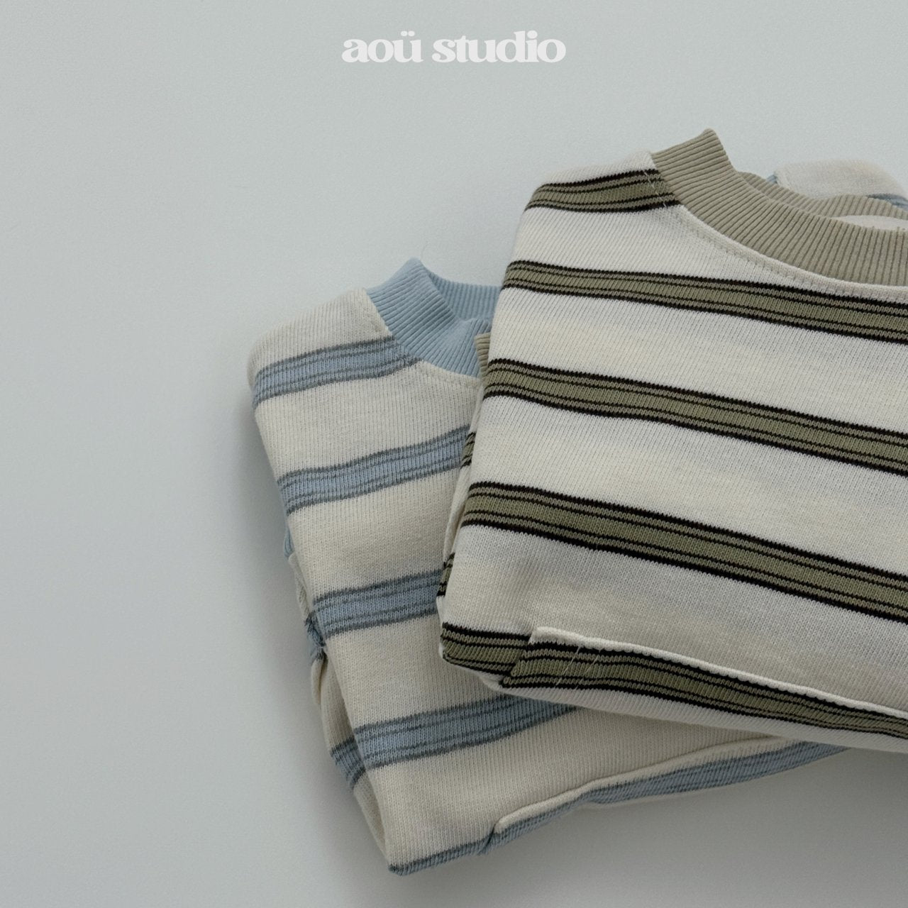 [PRE-ORDER] Day Stripe Sweatshirts