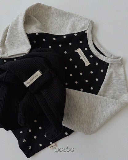[PRE-ORDER] Dot Raglan T-Shirts