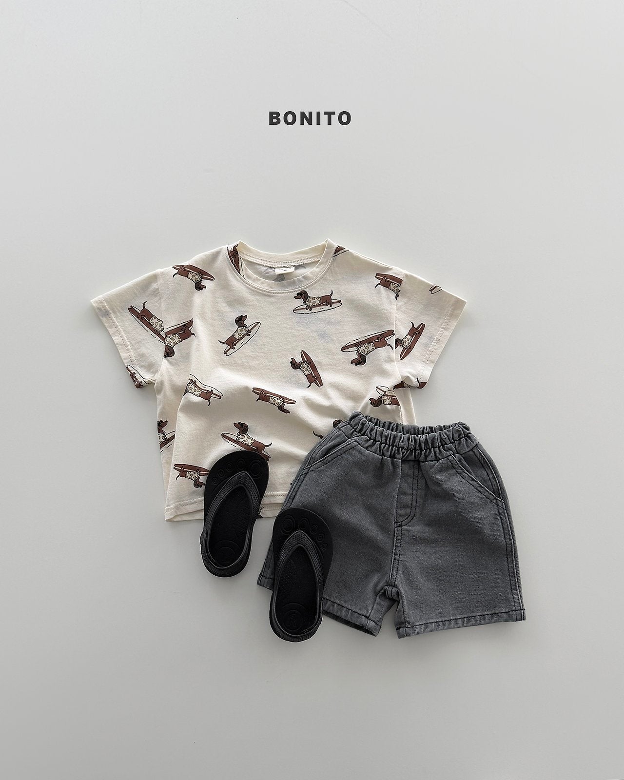 [PRE-ORDER] Surfing Dog T-Shirts