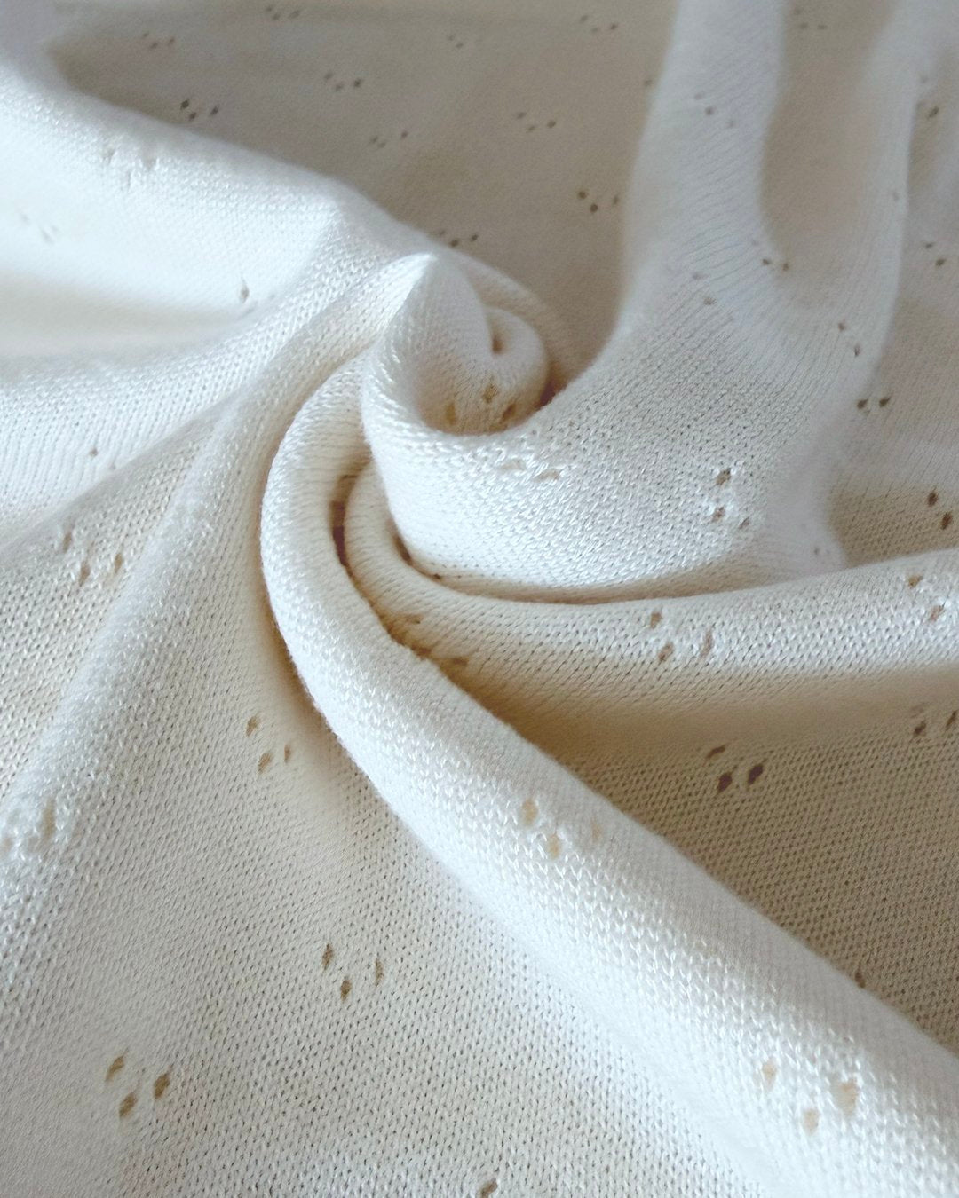 [PRE-ORDER] Eyelet Knit Blanket