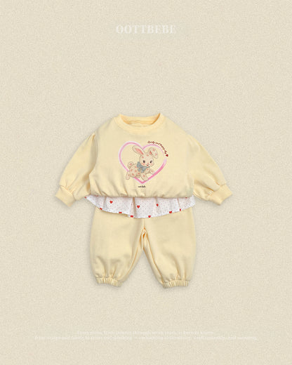 [PRE-ORDER] Cute Rabbit Top Bottom Set