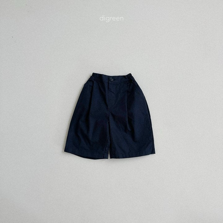 [PRE-ORDER] Cotton Pin-Tuck Bermuda Pants