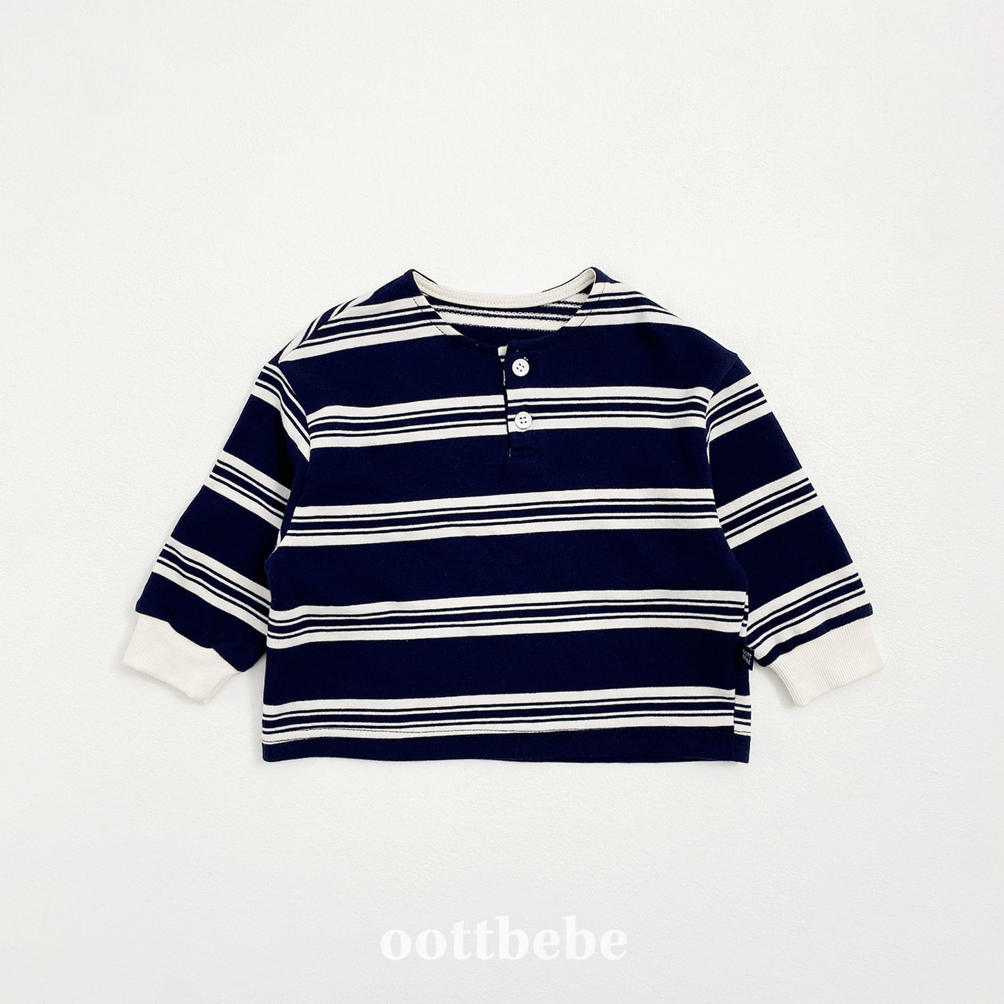 [PRE-ORDER] Mini Stripe Sweatshirts