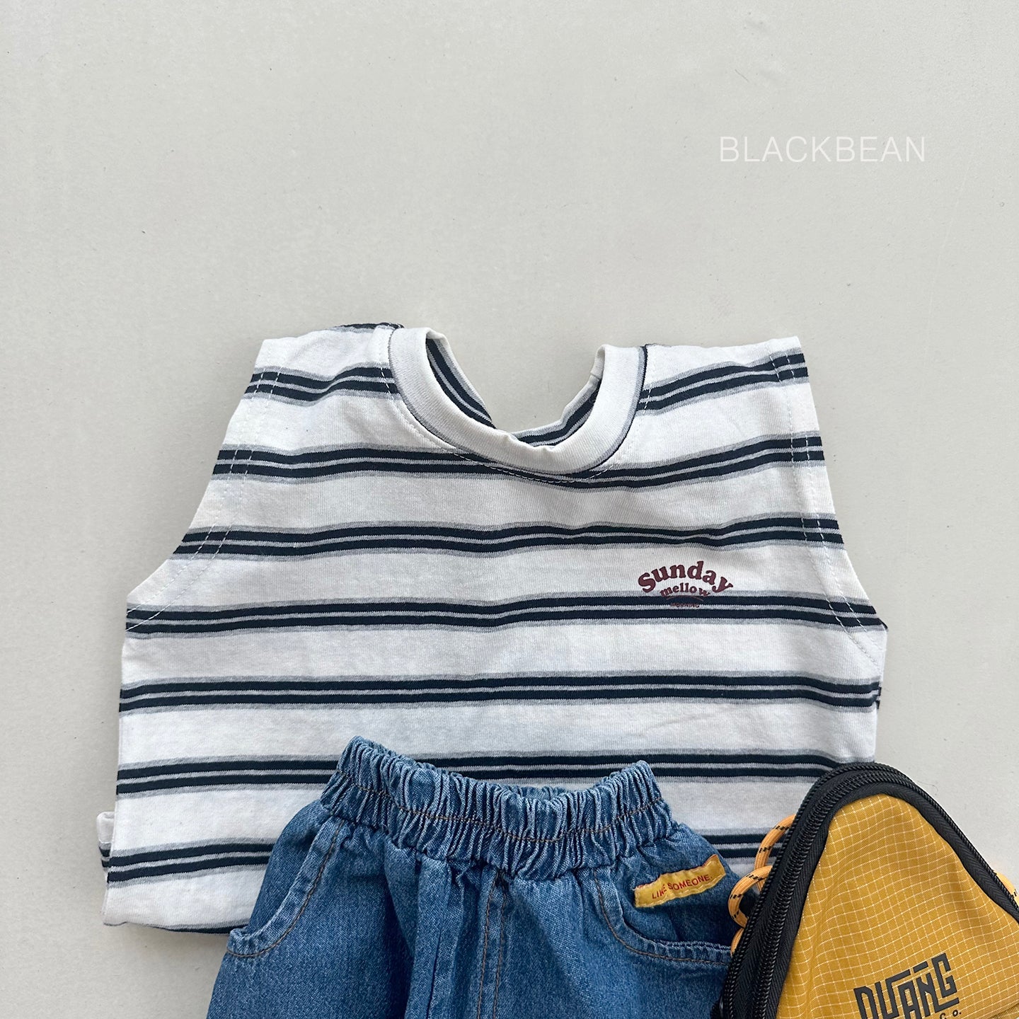 [PRE-ORDER] Sunday T-Shirts