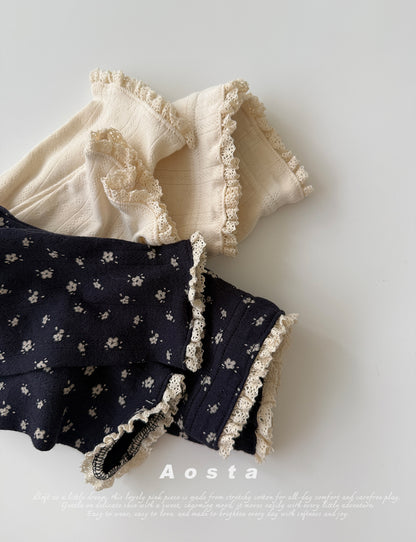 [PRE-ORDER] Camellia Leggings