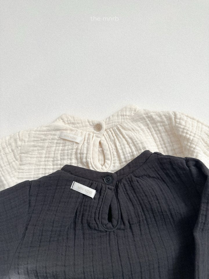 [PRE-ORDER] Ruffle Blouse