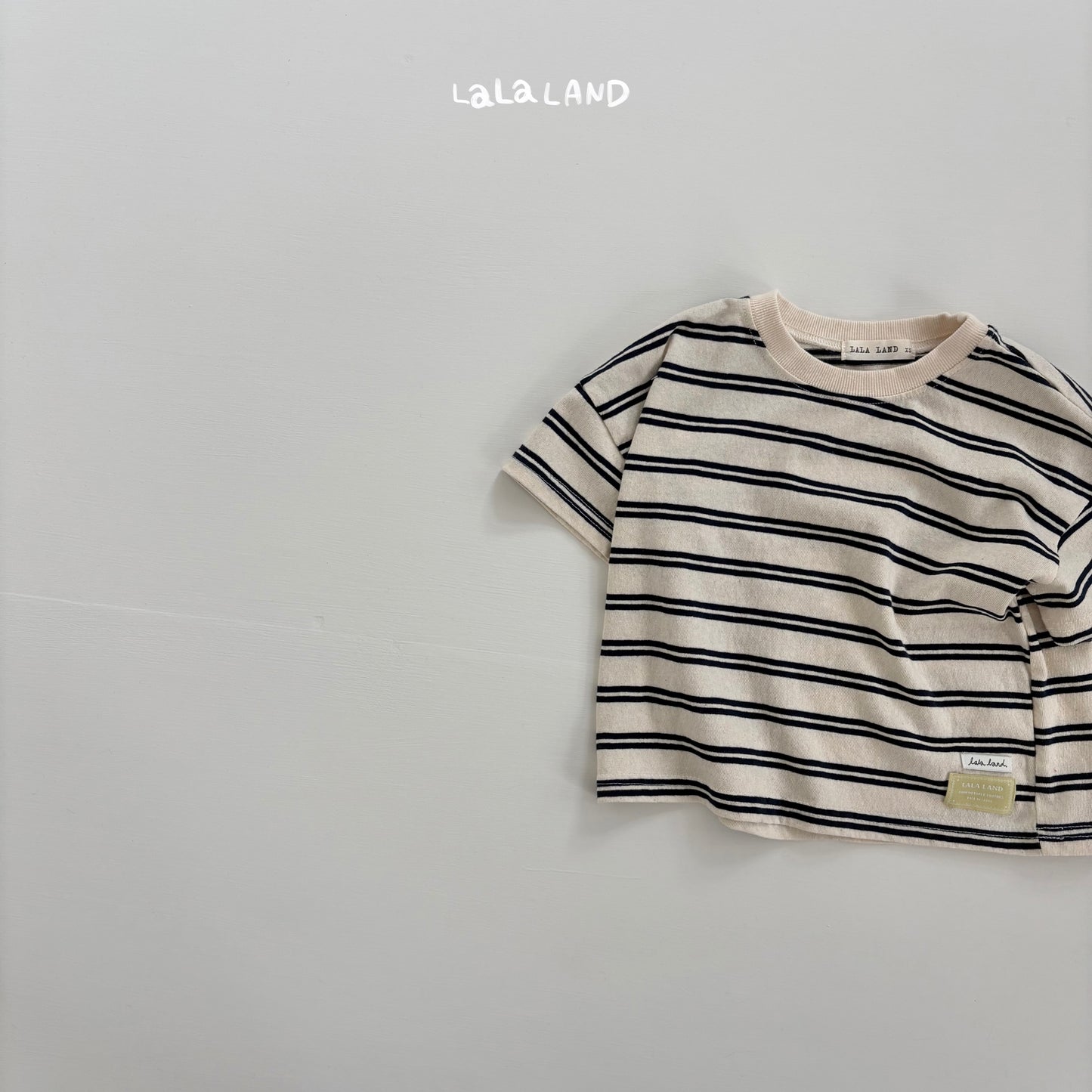 [PRE-ORDER] Saint T-Shirts (Mom&Dad Couple)