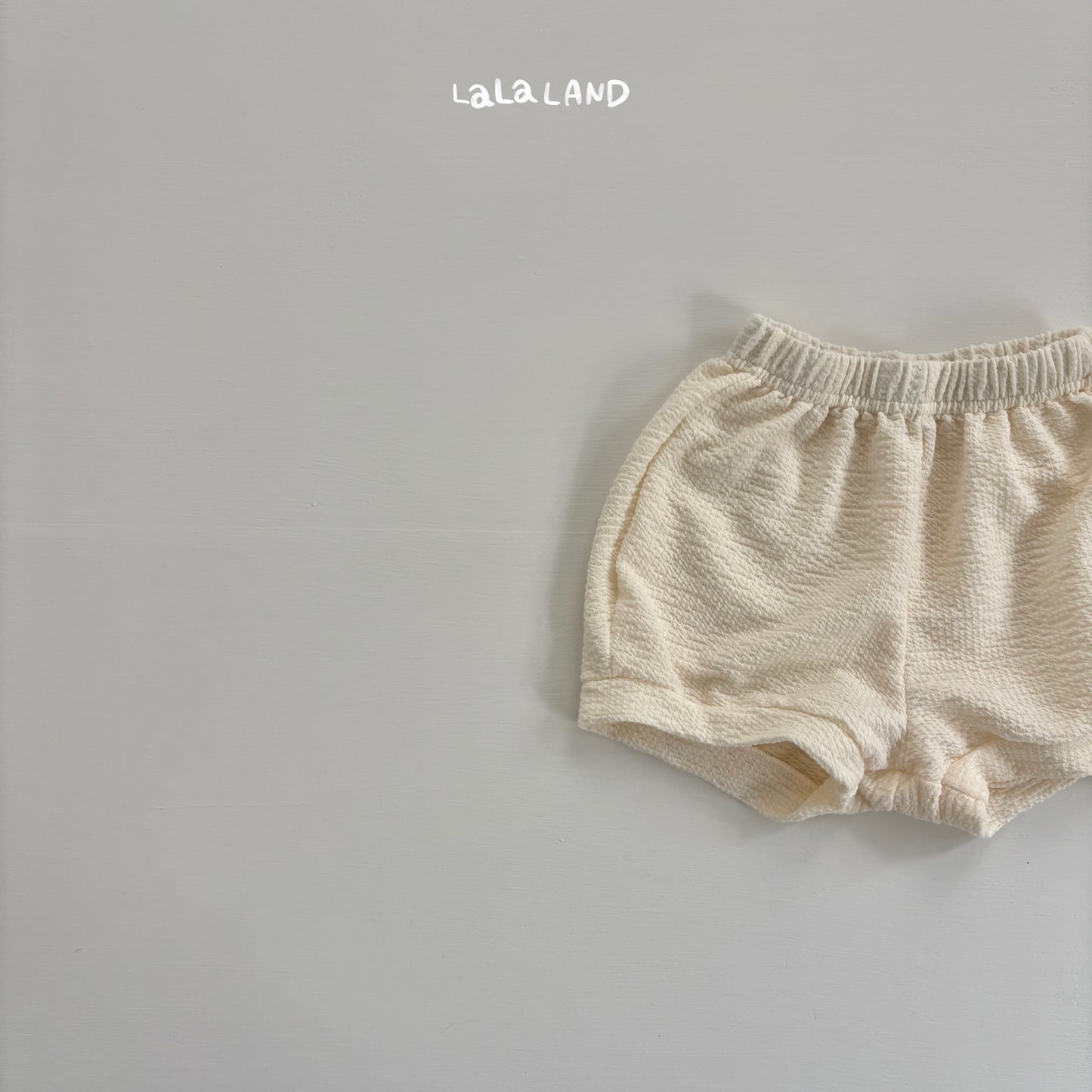 [PRE-ORDER] Round Shorts