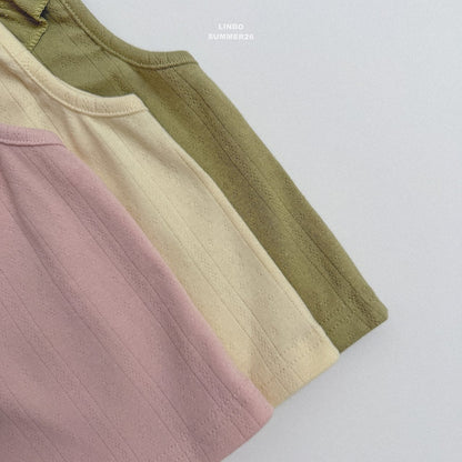 [PRE-ORDER] Bailey T-Shirts