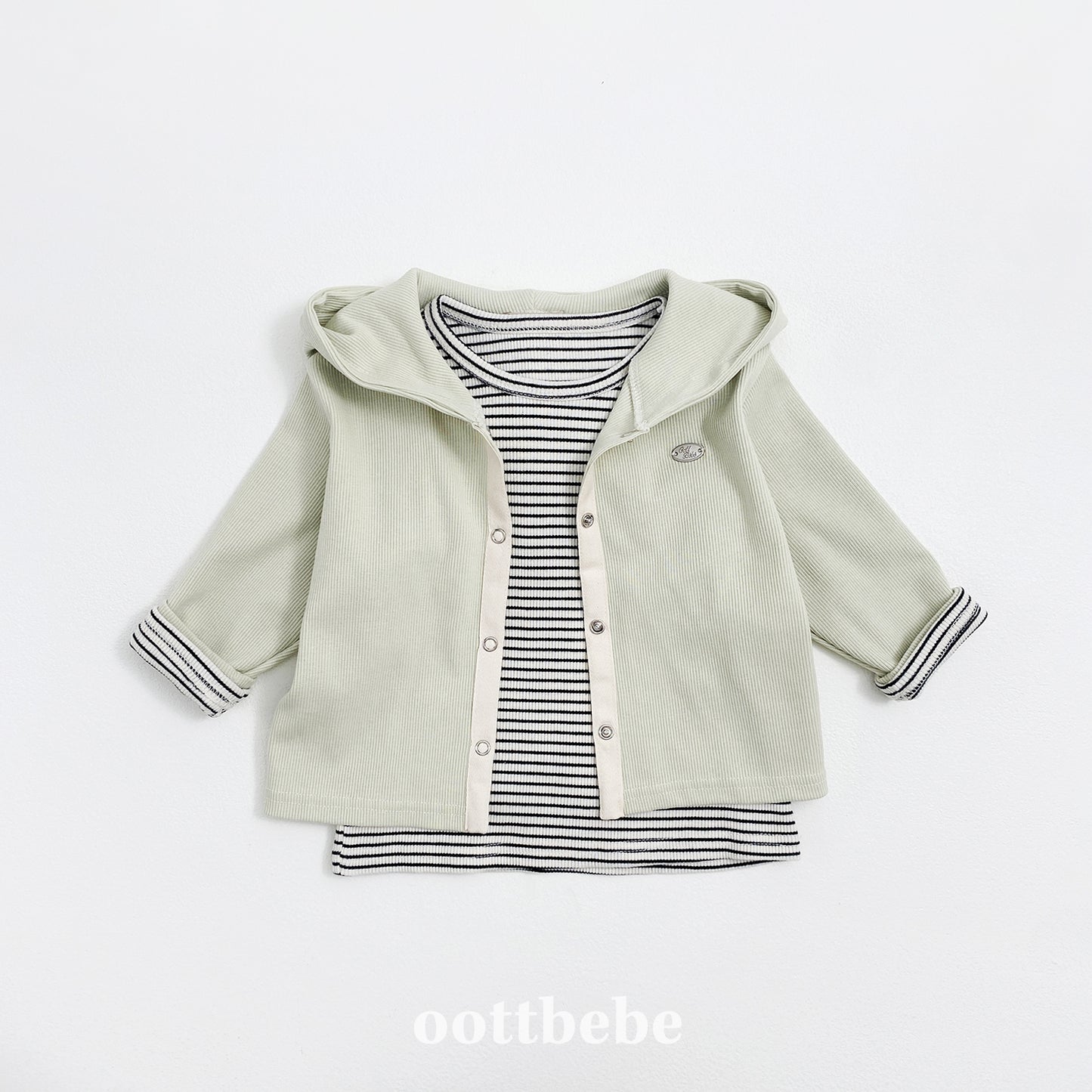 [PRE-ORDER] Olive Cardigan + T-Shirts Set