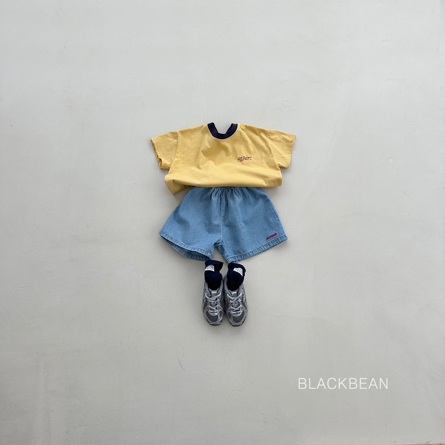 [PRE-ORDER] Runner T-Shirts