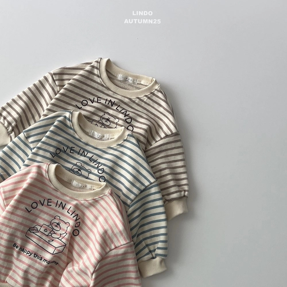 [PRE-ORDER] Love In Bear Sweatshirts