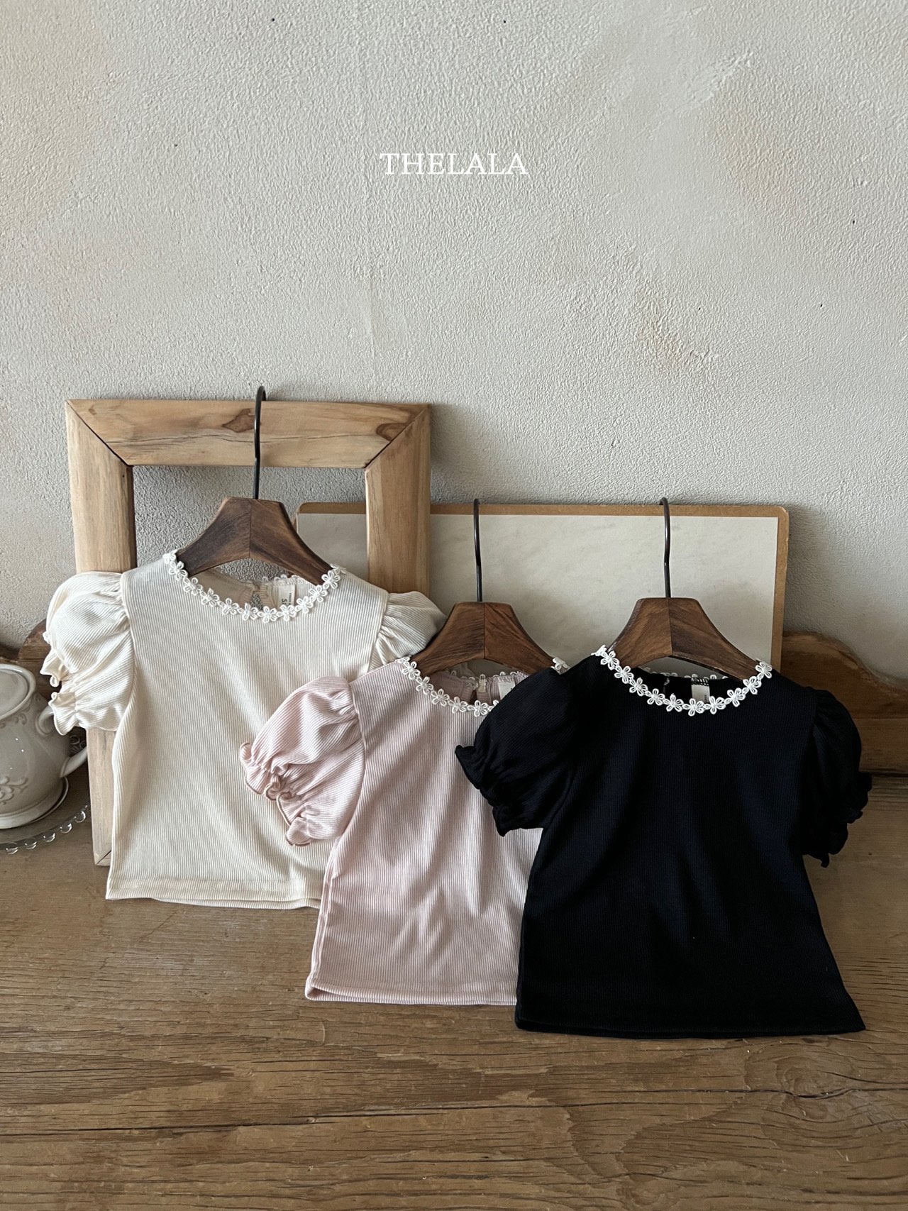 [PRE-ORDER] Lala T-Shirts