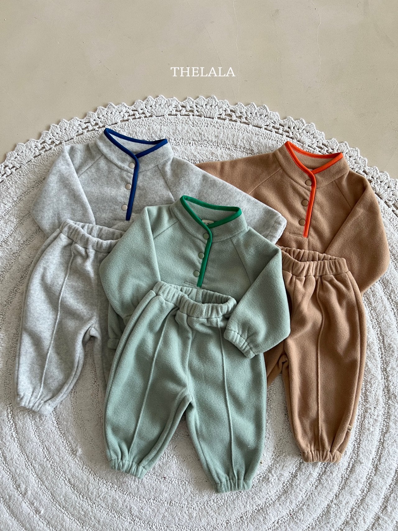 [PRE-ORDER] Fleece Sweatshirts