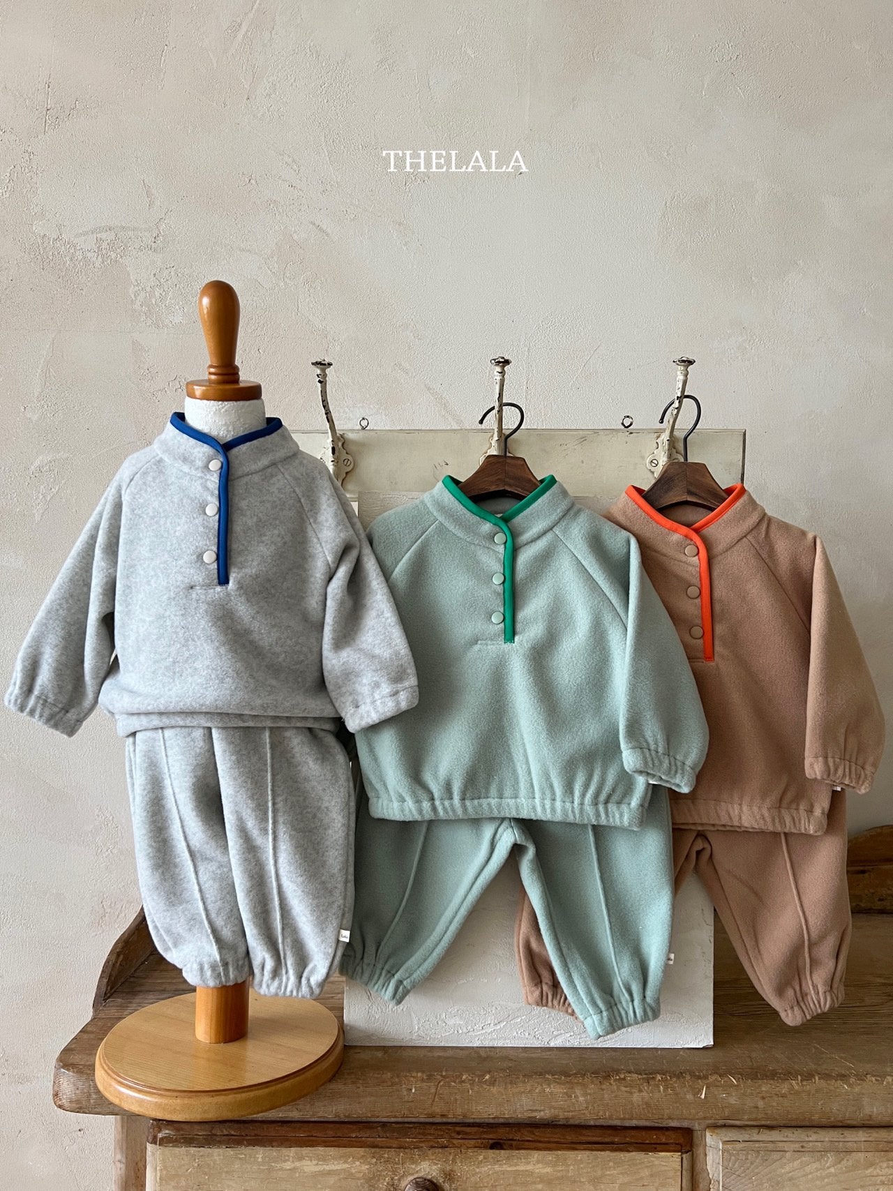 [PRE-ORDER] Fleece Sweatshirts