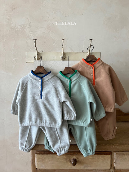 [PRE-ORDER] Fleece Sweatshirts