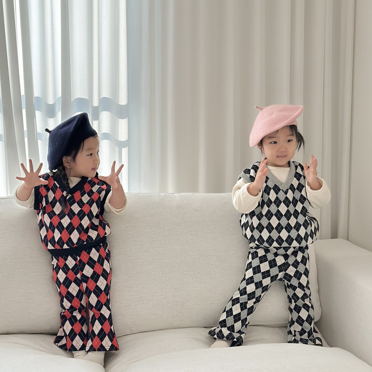 [PRE-ORDER] Mix Argyle Vest Bottom Set