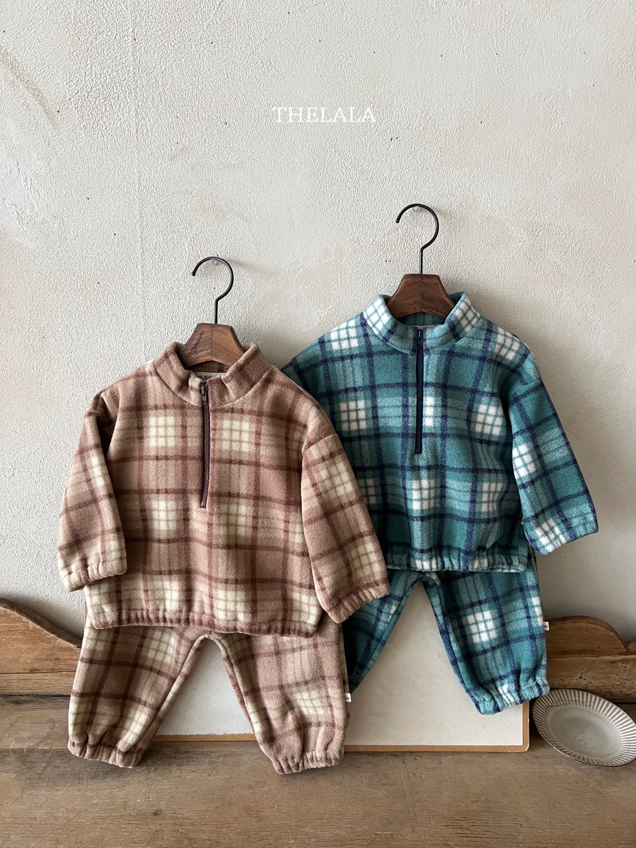 [PRE-ORDER] Check Sweatshirts