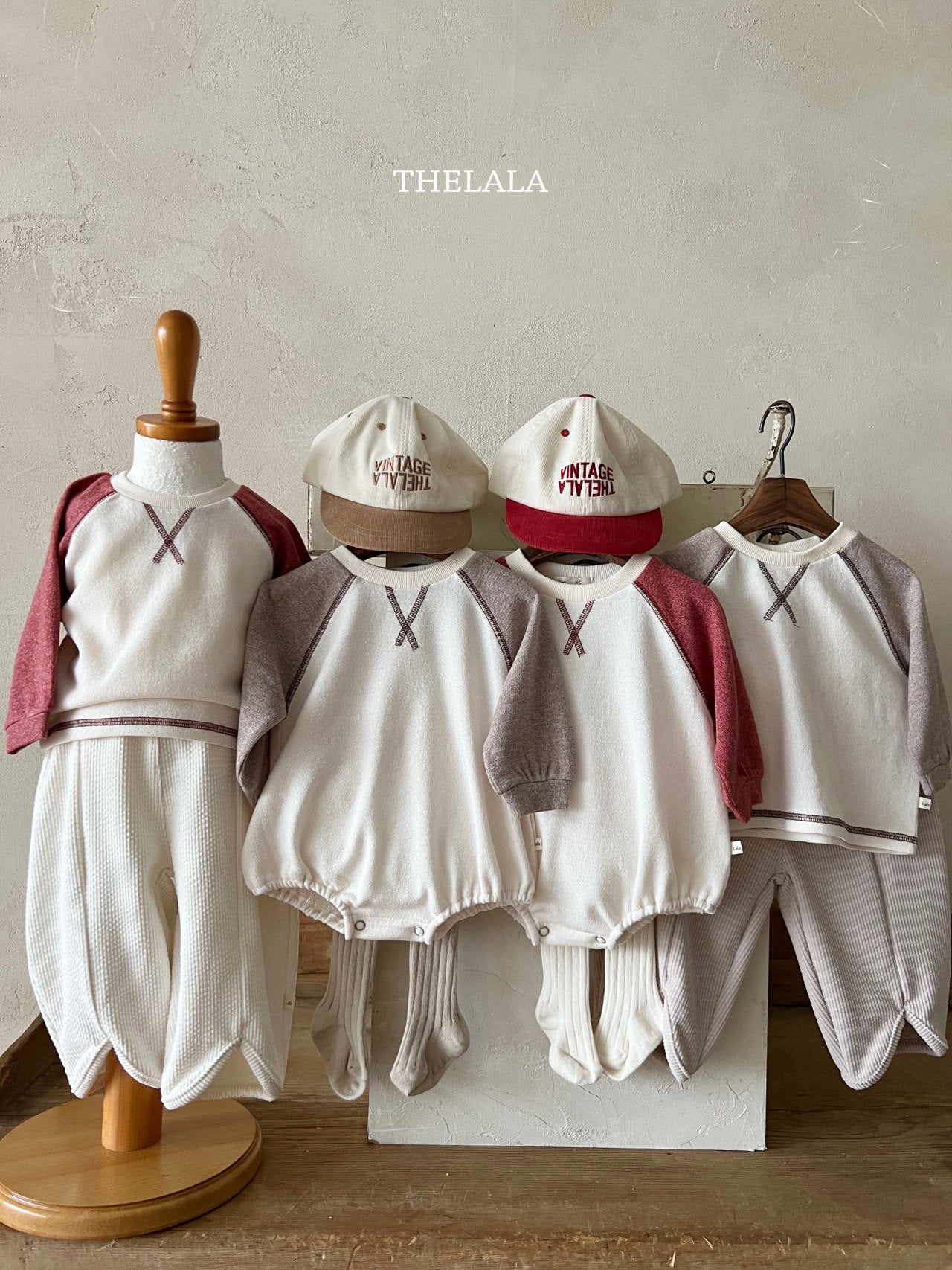 [PRE-ORDER] Raglan T-Shirts