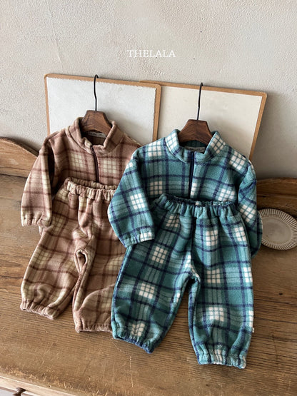 [PRE-ORDER] Check Sweatshirts