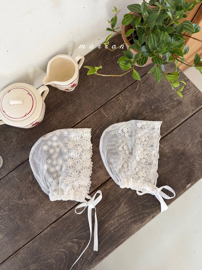 [PRE-ORDER] Lace Bonnet