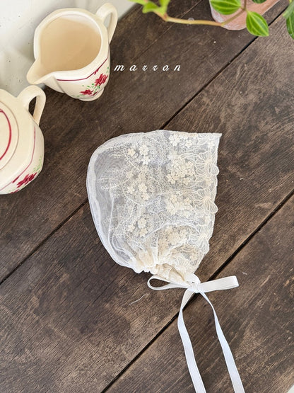 [PRE-ORDER] Lace Bonnet