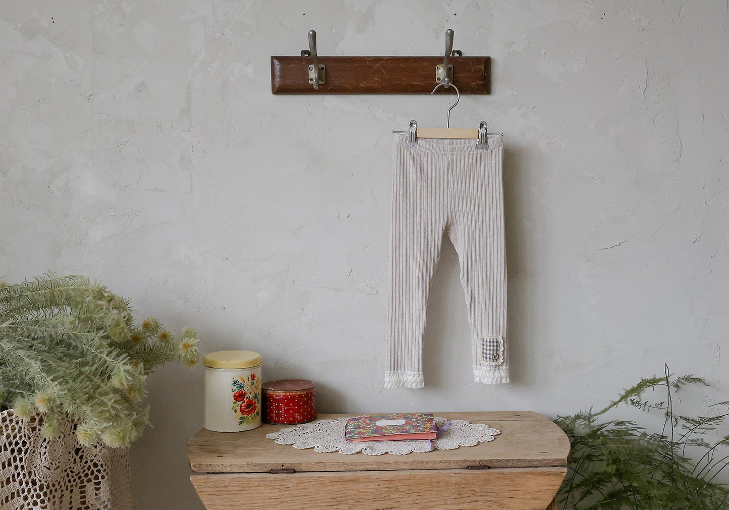 [PRE-ORDER] Mary Leggings