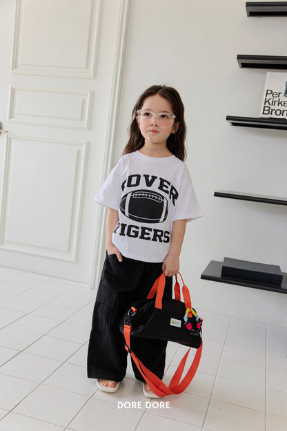 [PRE-ORDER] Football T-Shirts