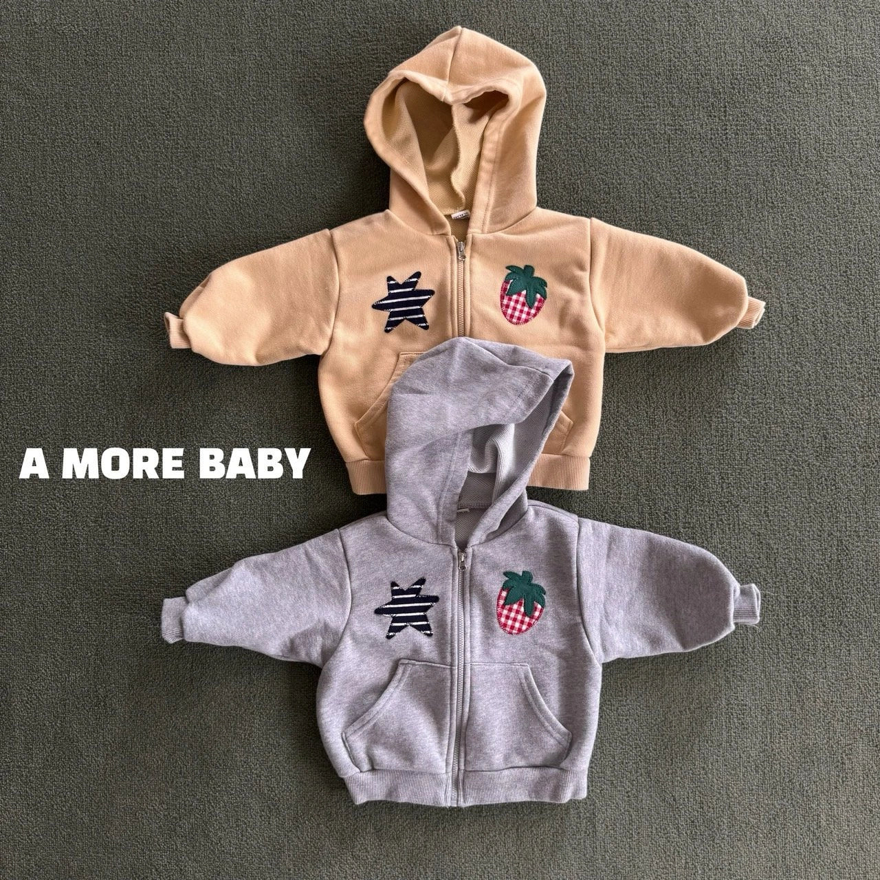 [PRE-ORDER] Strawberry Star Hoodie Jacket