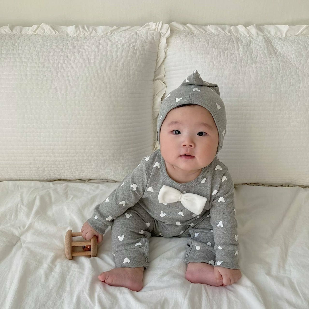 [PRE-ORDER] Bowtie Body Suit + Bonnet Set