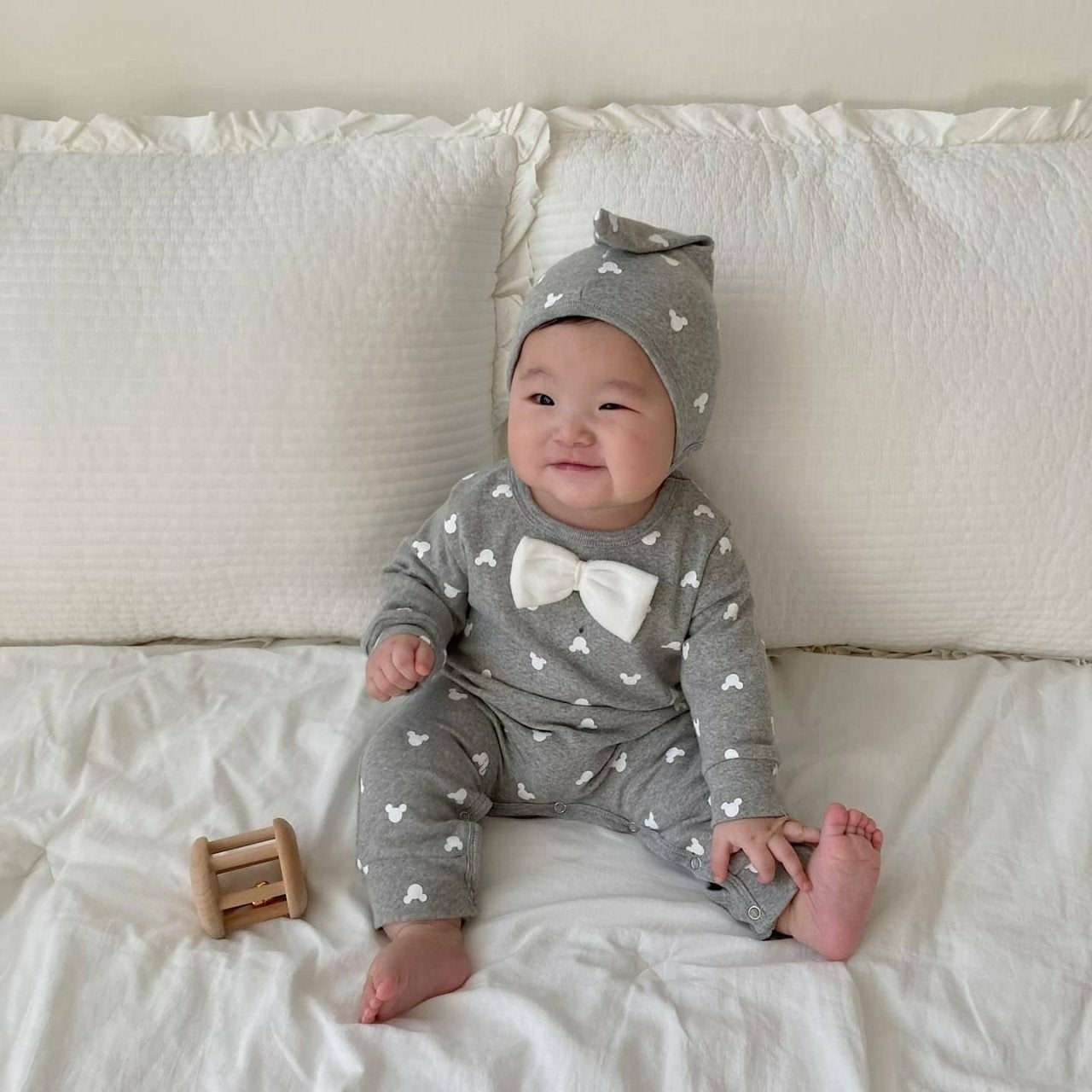 [PRE-ORDER] Bowtie Body Suit + Bonnet Set