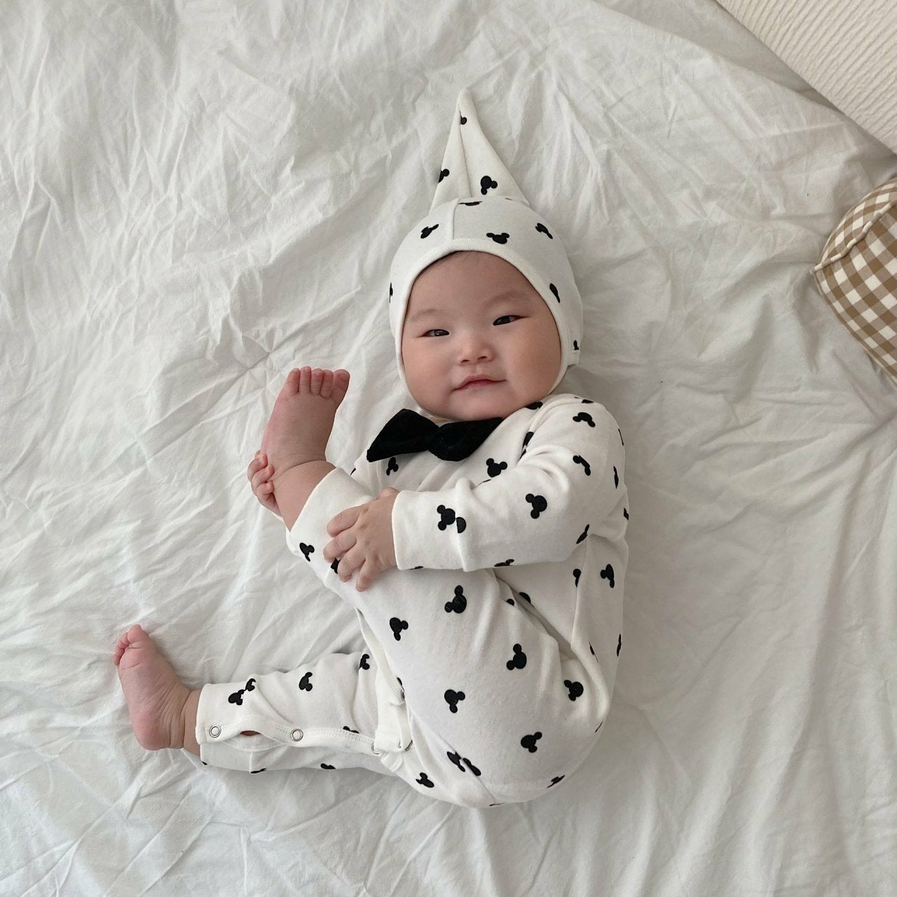 [PRE-ORDER] Bowtie Body Suit + Bonnet Set