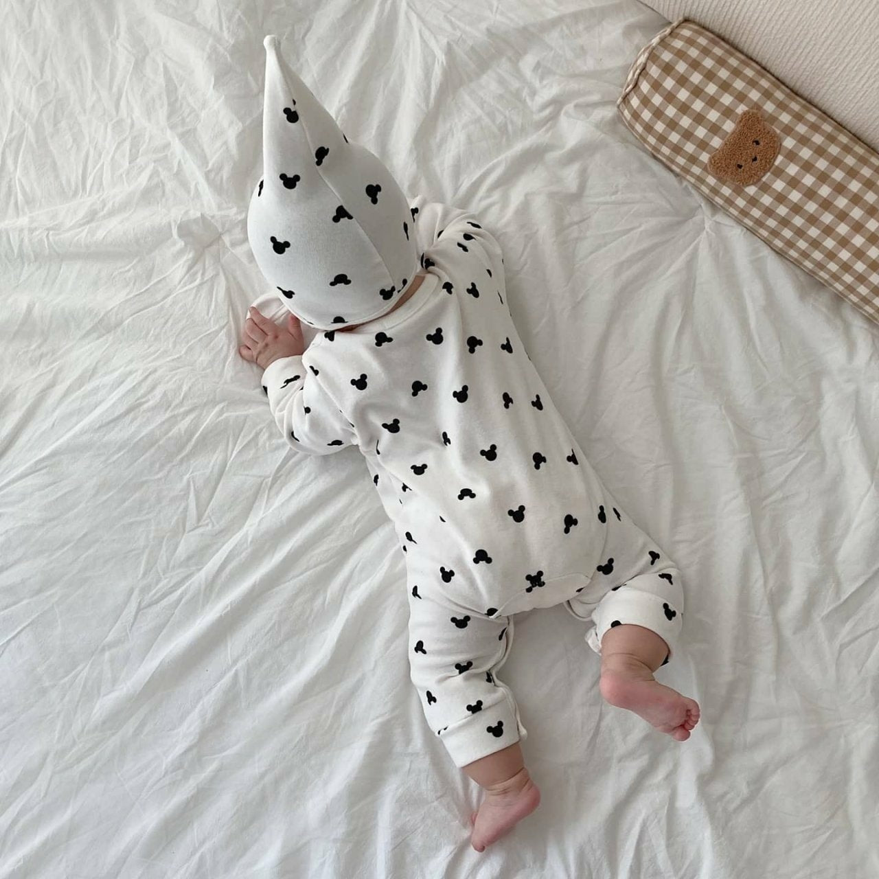 [PRE-ORDER] Bowtie Body Suit + Bonnet Set