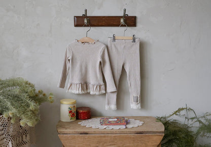 [PRE-ORDER] Mary Leggings
