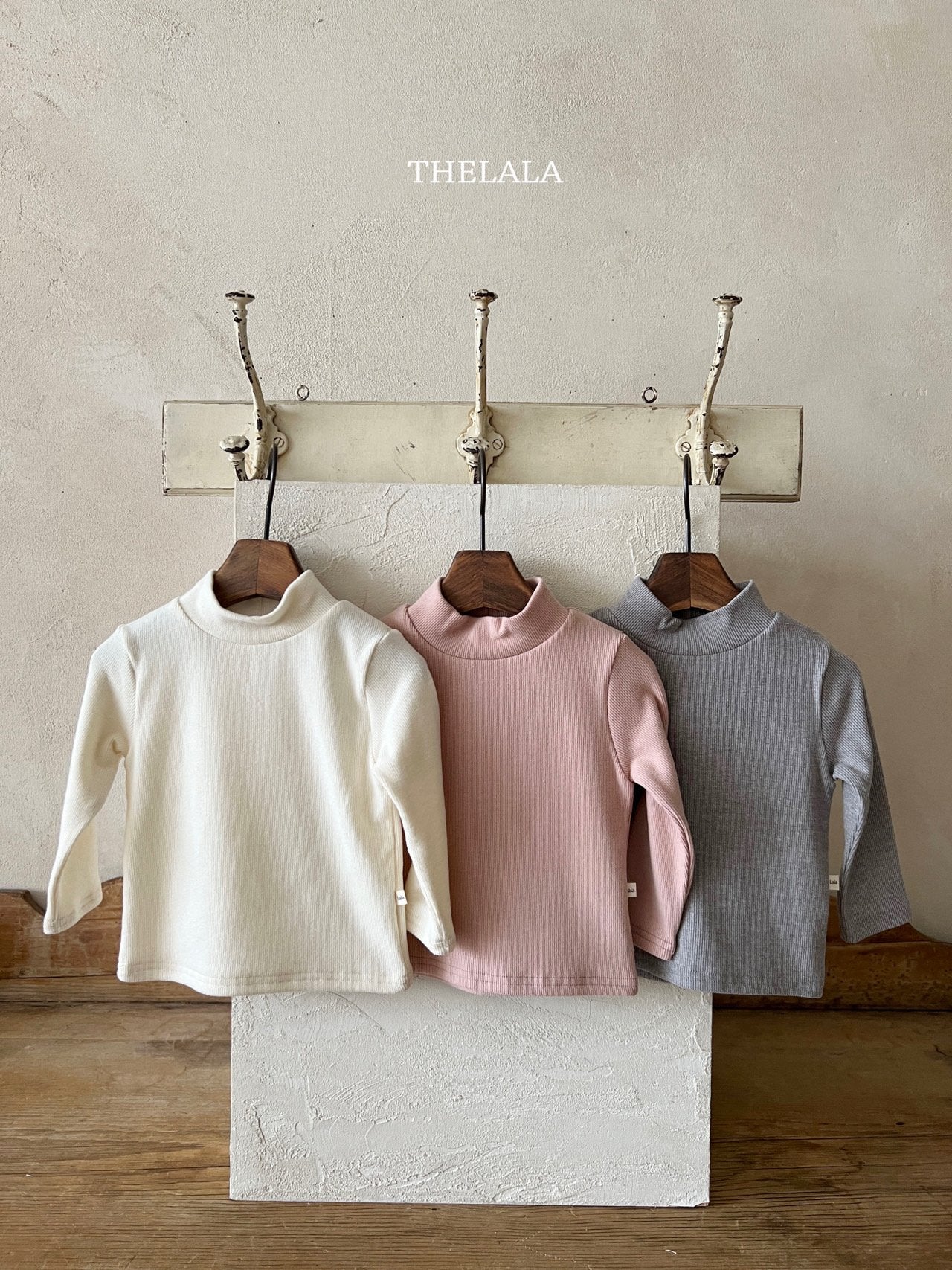 [PRE-ORDER] Three Turtleneck T-Shirts