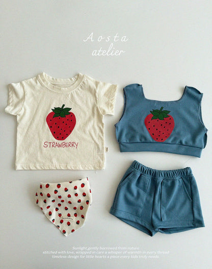 Strawberry T-Shirts [Ivory/L(2-3yr)]