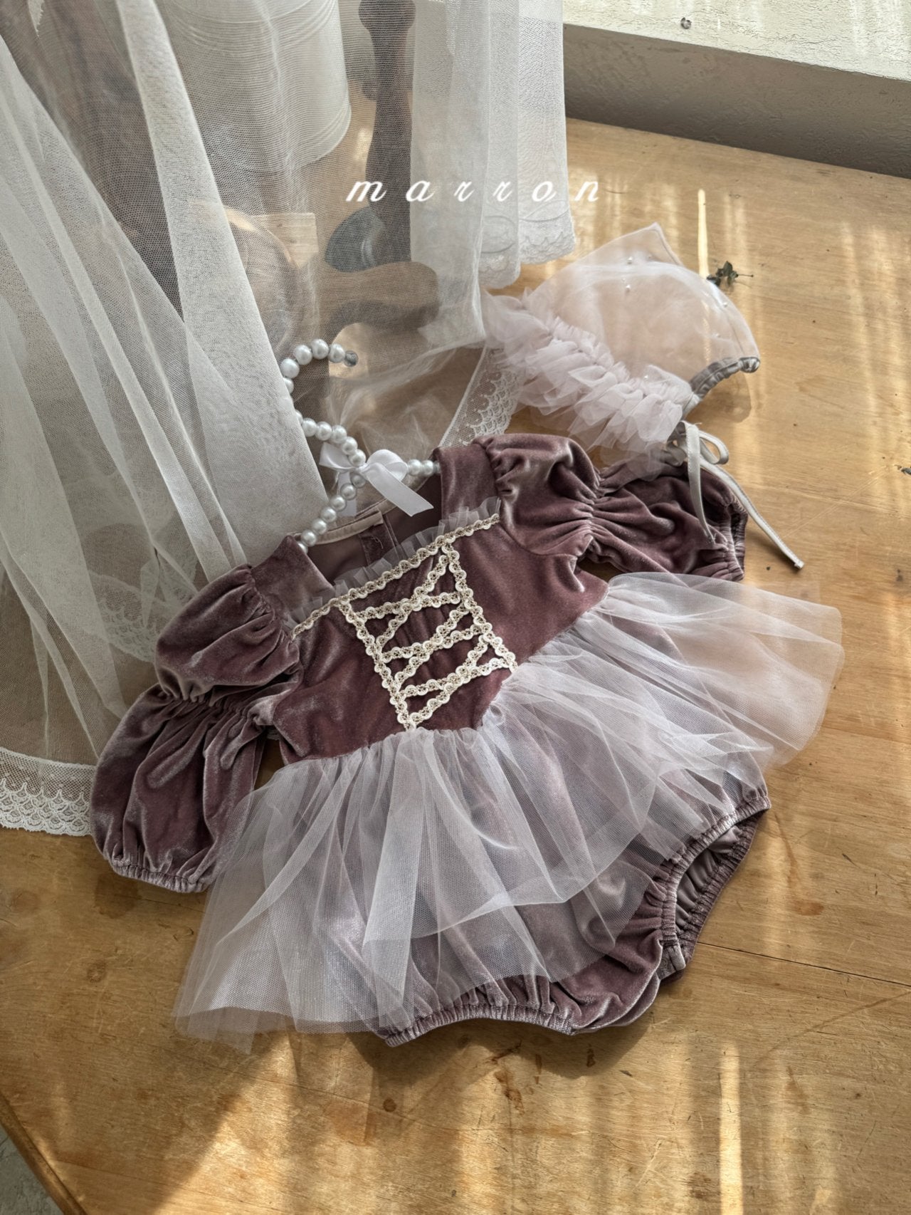 [PRE-ORDER] Pearl Bonnet