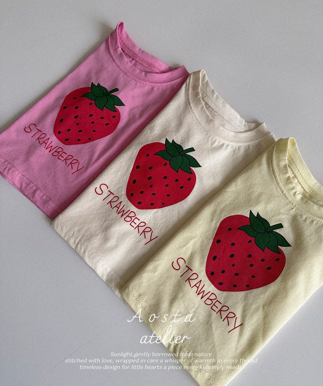 Strawberry T-Shirts [Ivory/L(2-3yr)]