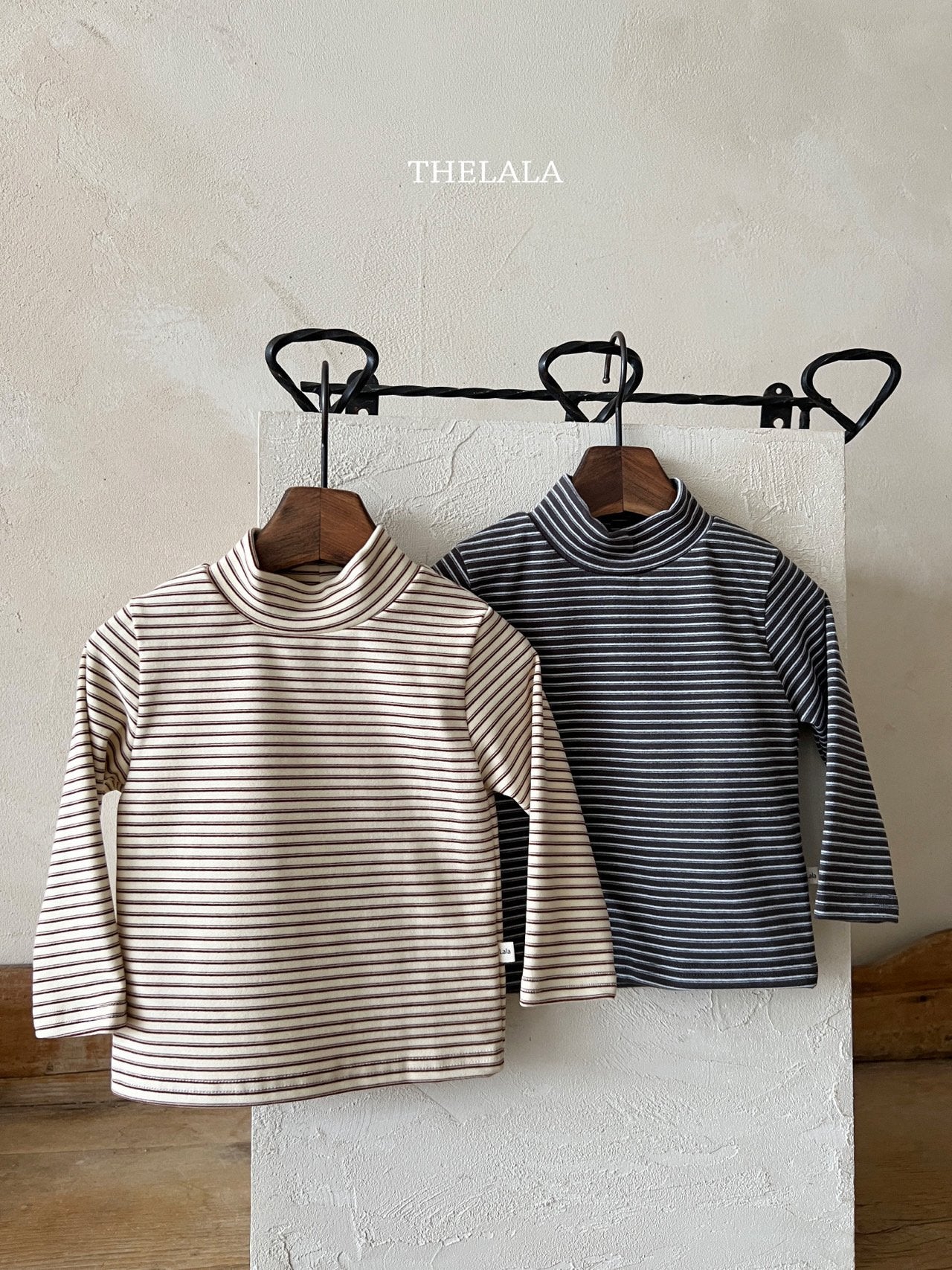 [PRE-ORDER] Line Turtleneck T-Shirts