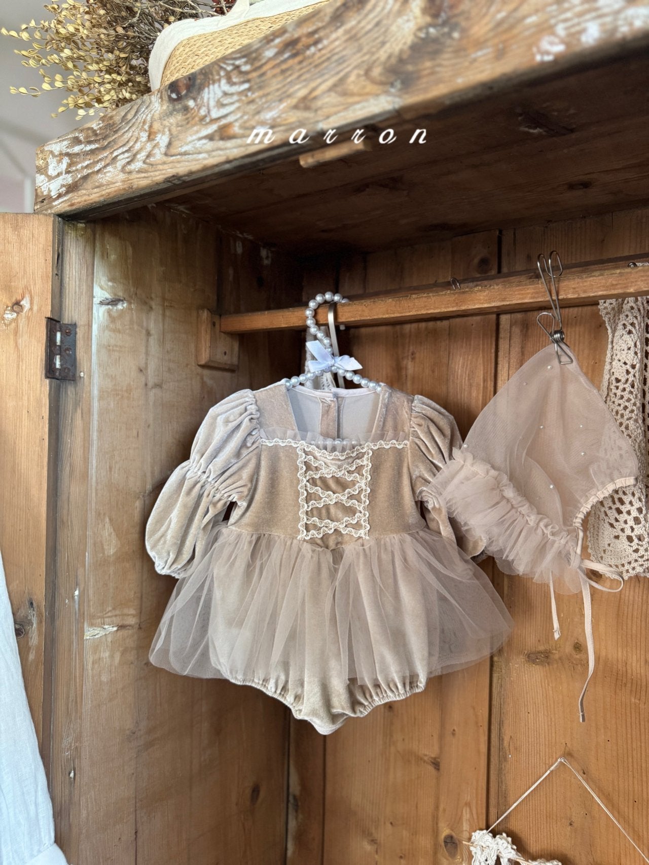 [PRE-ORDER] Pearl Bonnet