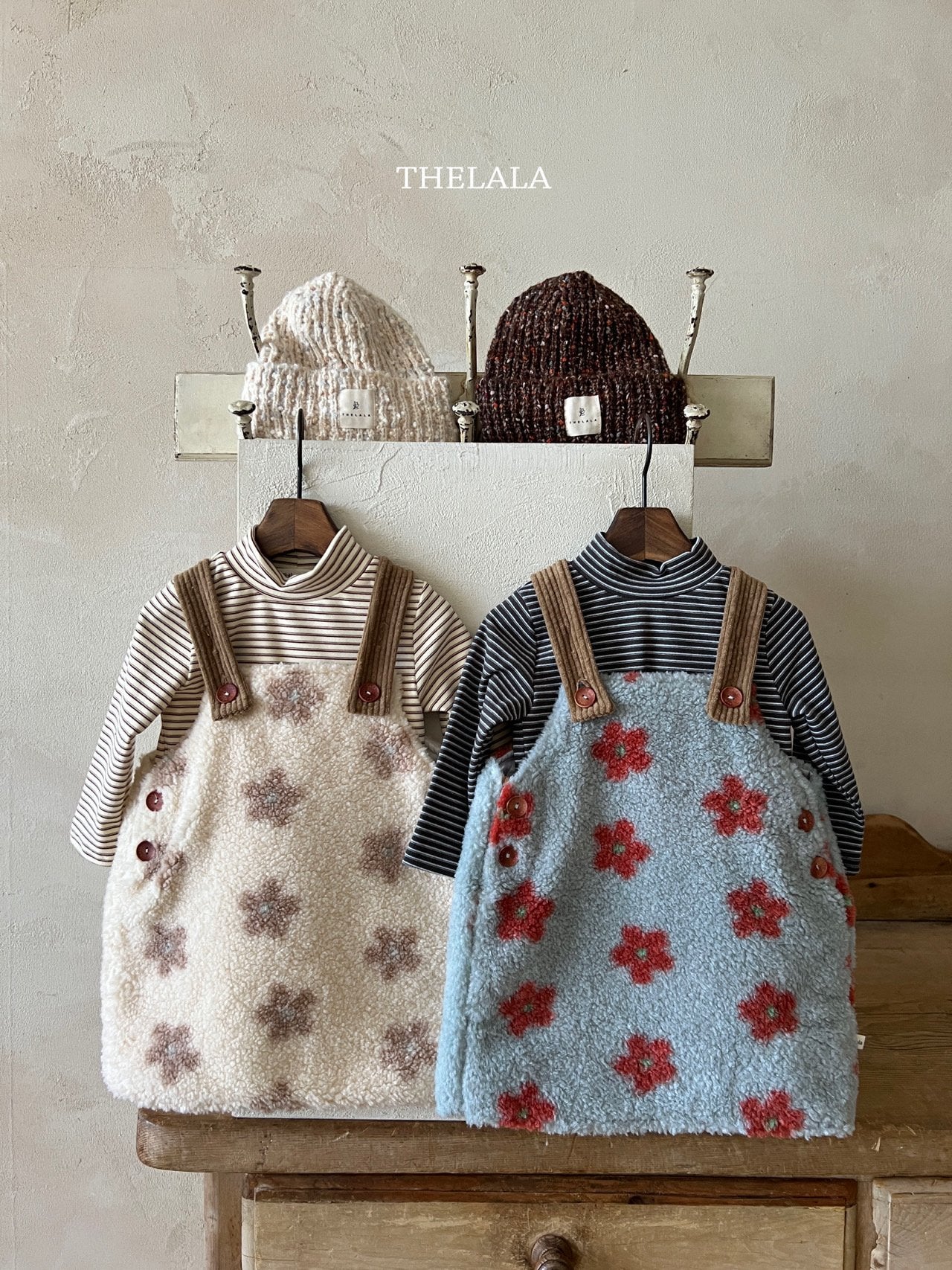 [PRE-ORDER] Line Turtleneck T-Shirts