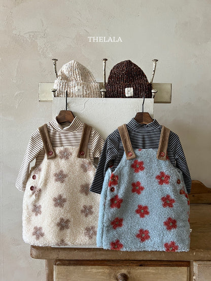 [PRE-ORDER] Line Turtleneck T-Shirts