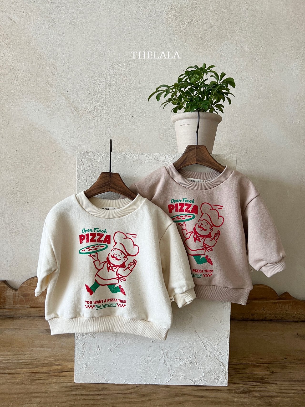 [PRE-ORDER] Pizza Man Sweatshirts (Mom Couple)