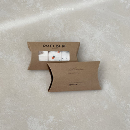 [PRE-ORDER] Newborn Socks Set