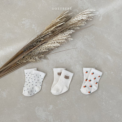 [PRE-ORDER] Newborn Socks Set