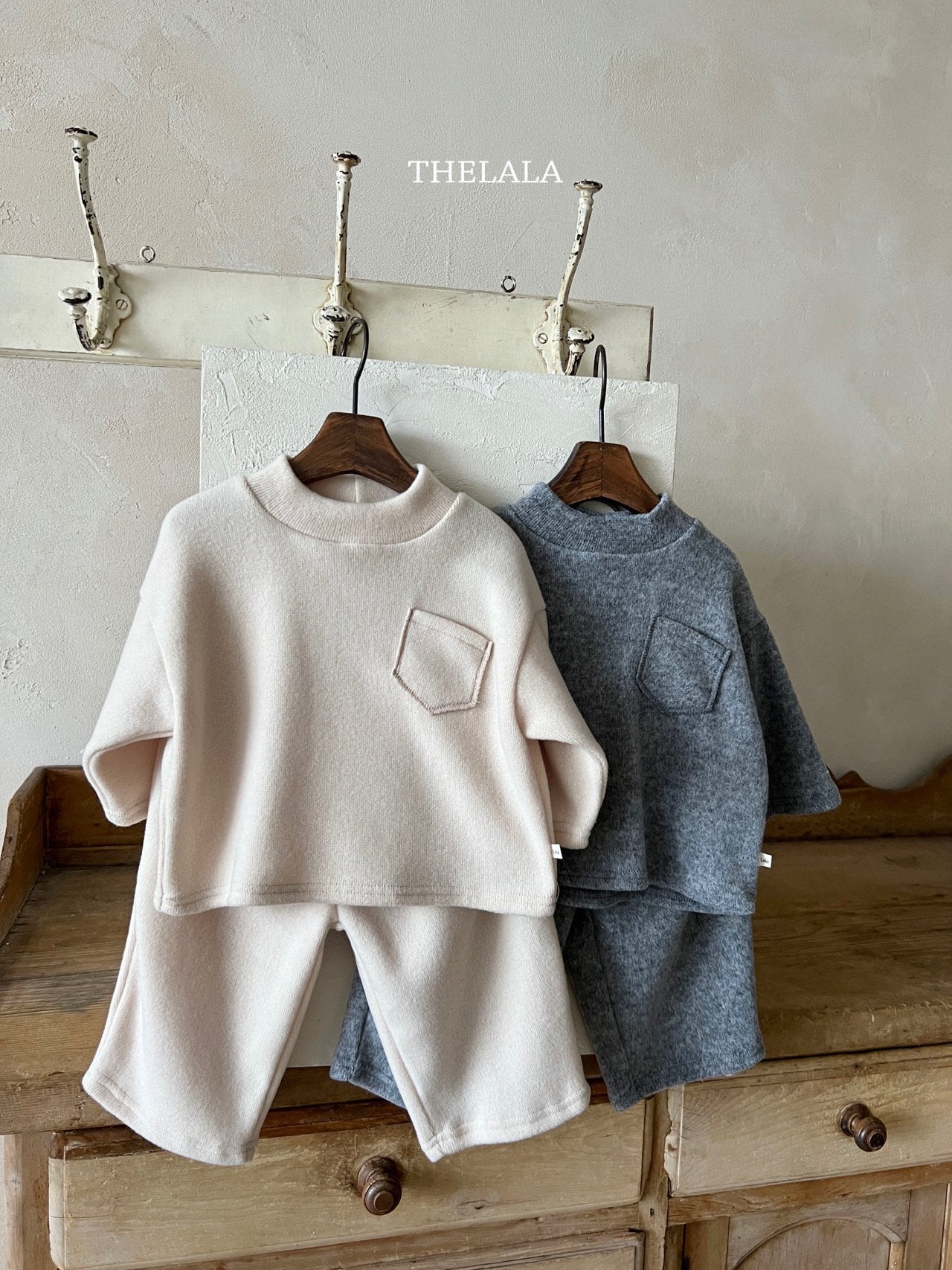 [PRE-ORDER] Deli Pocket Top Bottom Set