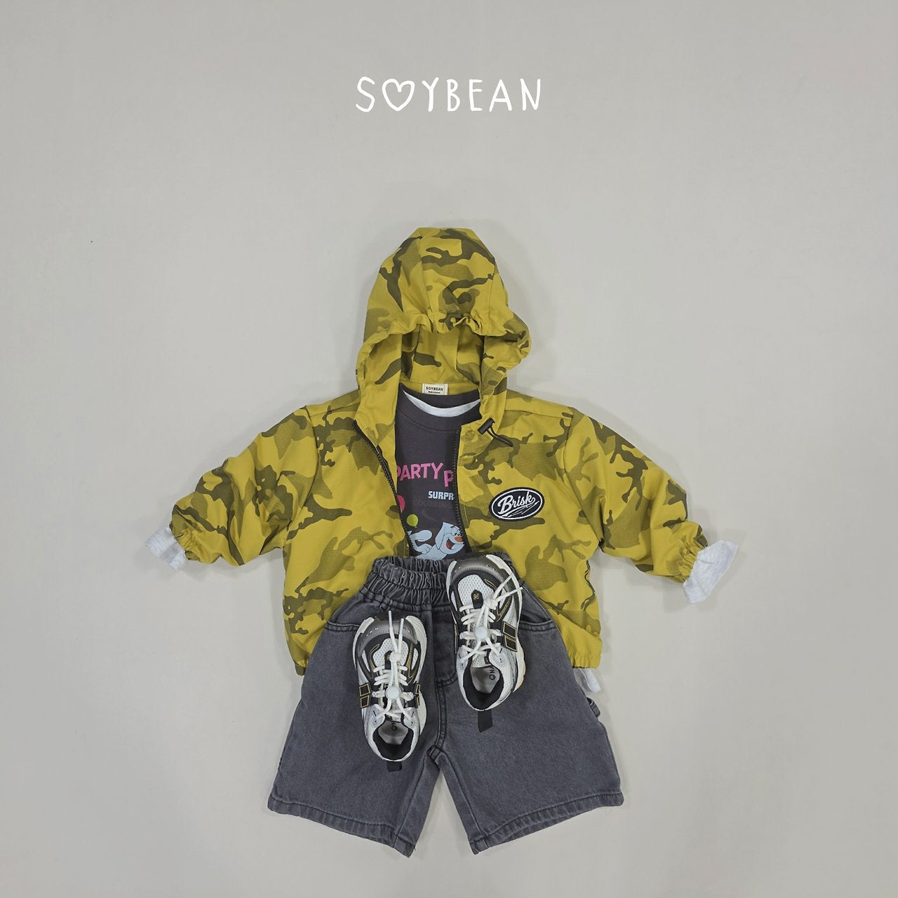 [PRE-ORDER] Camo Hoodie Windbreaker